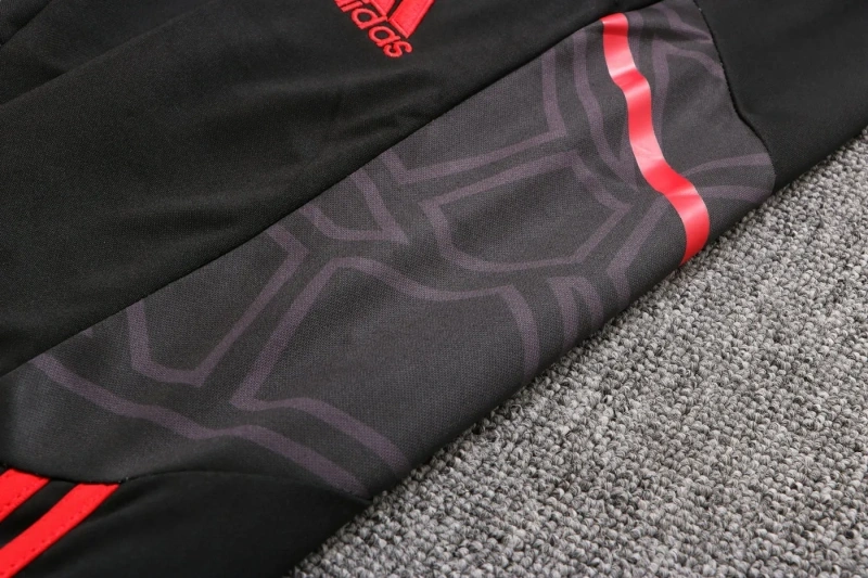 Manchester United 22/23 Training Shirt and Pants Set C846