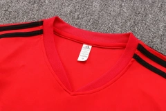 Manchester United 22/23 Training Shirt and Shorts Set D660