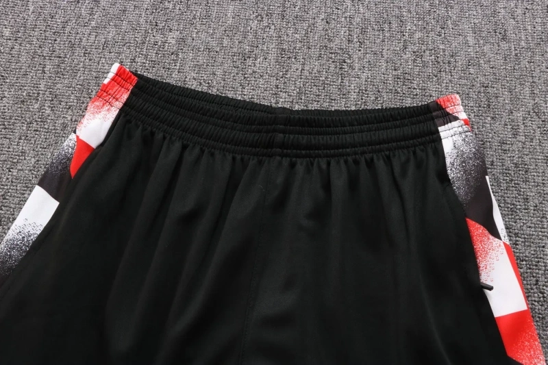 Manchester United 22/23 Training Shirt and Shorts Set D667