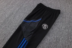 Manchester United 22/23 Half-Zip Training Top and Pants Set B617