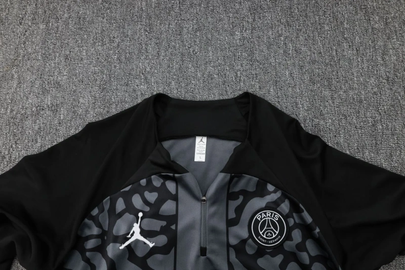 PSG 23/24 Half-Zip Training Top and Pants Set B769 - PM