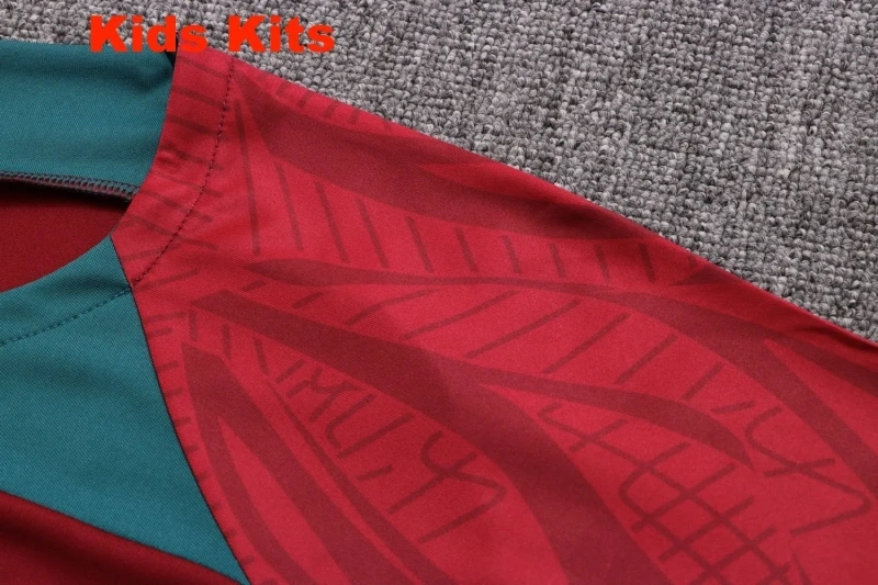 Kids Portugal 22/23 Training Shirt and Pants Set E672