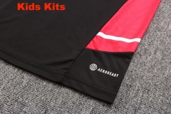 Kids Manchester United 22/23 Training Shirt and Pants Set E676