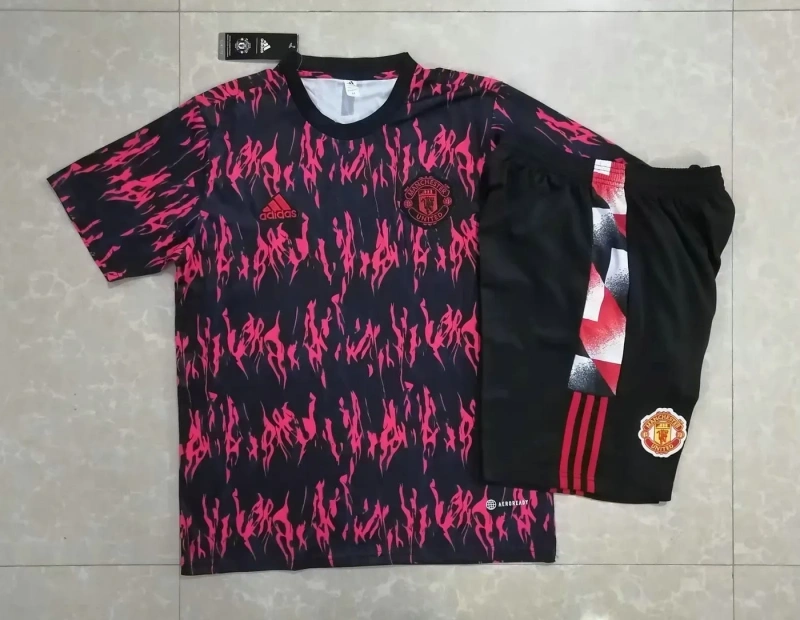 Manchester United 22/23 Training Shirt and Shorts Set D670