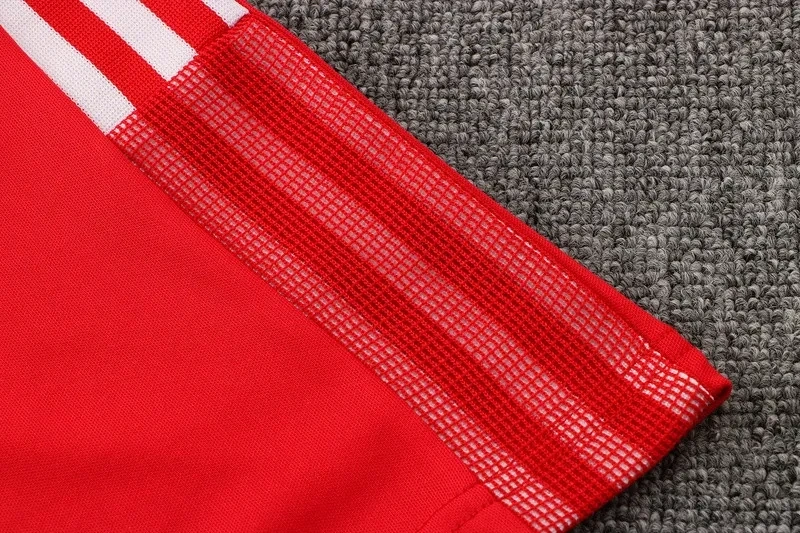 Manchester United 22/23 Training Shirt and Shorts Set D628
