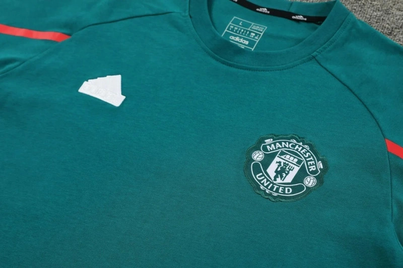 Manchester United 24/25 Team Shirt and Shorts Set