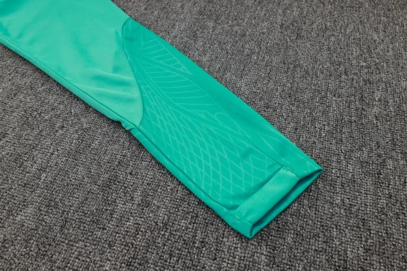 Barcelona 23/24 Half-Zip Training Top and Pants Set B772