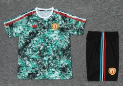 Manchester United 24/25 Training Shirt and Shorts Set