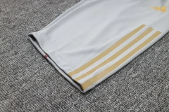 Arsenal 23/24 Training Shirt and 3/4 Pants Set D949