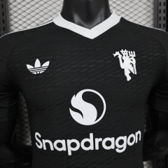 Manchester United black goalkeeper Player 24/25 Football team shirt Jersey