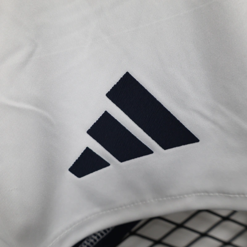 Manchester United white shorts Player shorts 24/25 Football team shirt Jersey