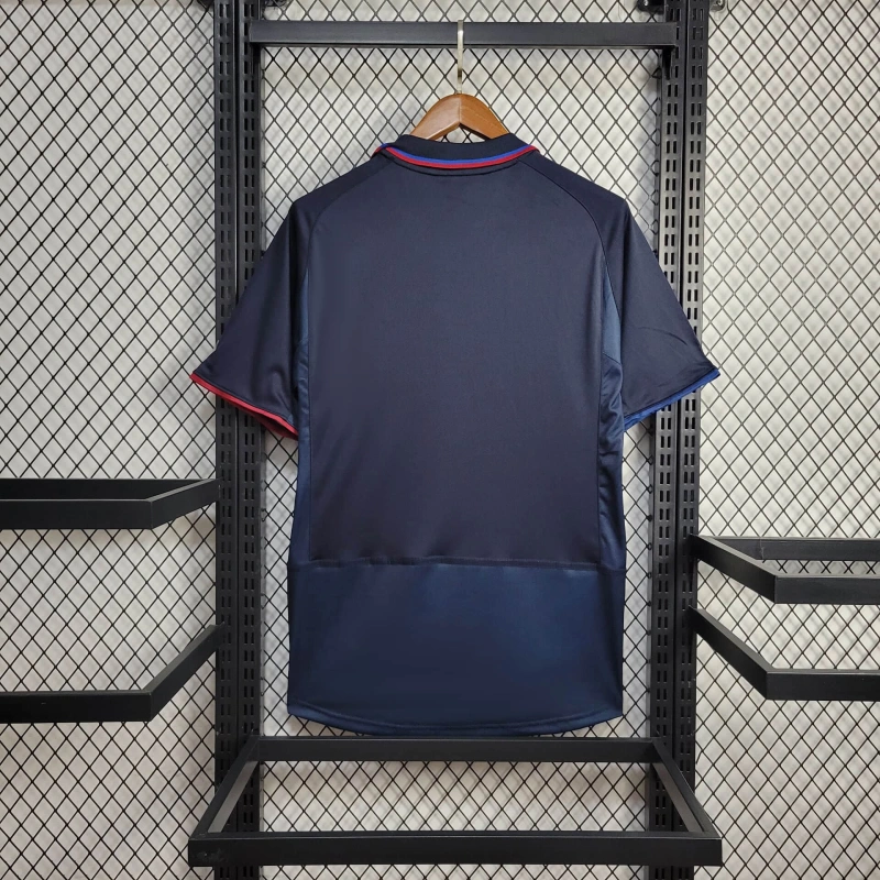 Retro Barcelona 2 Away 02/03 Football team shirt Jersey Sports shirt