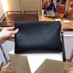 LV size  19X29 CM