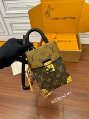 LV size  12.5x17.6x6CM