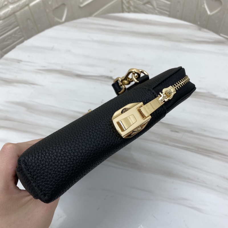 LV size  29X18X3.5  CM