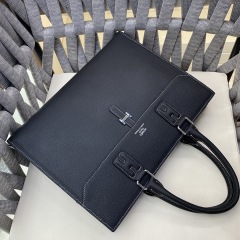 HERMES size 38X29X7 CM