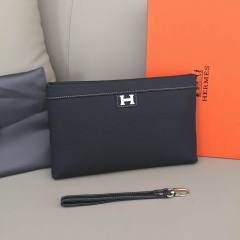 HERMES  size  28*18*3cm