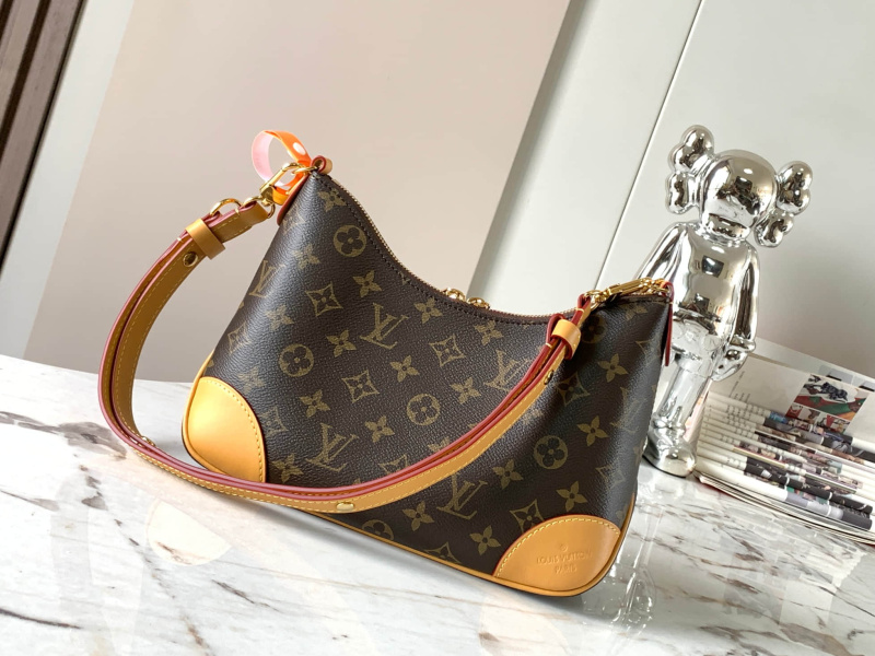 LV size 21x14x6cm