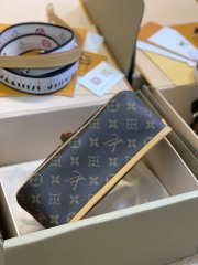 LV  Original 1:1 replica