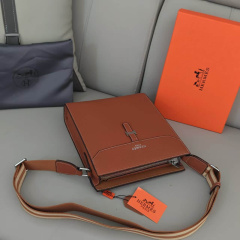 HERMES  size  28*26*6cm