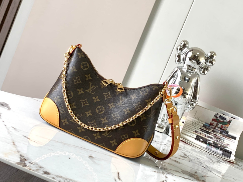 LV size 21x14x6cm