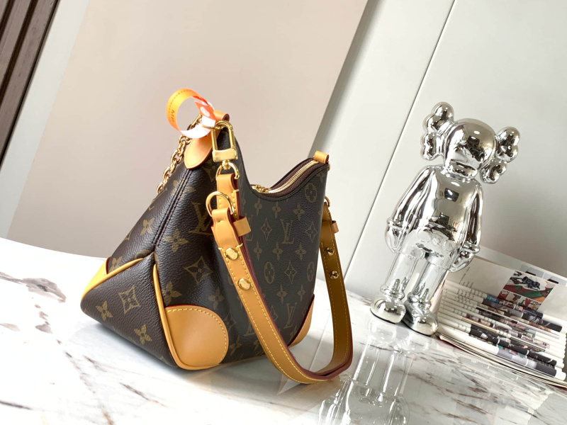 LV size 21x14x6cm