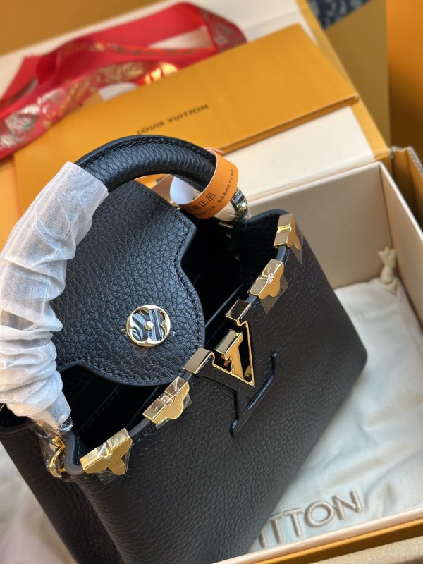 LV  Original 1:1 replica