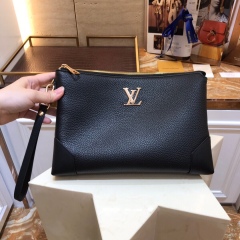 LV size  19X29 CM