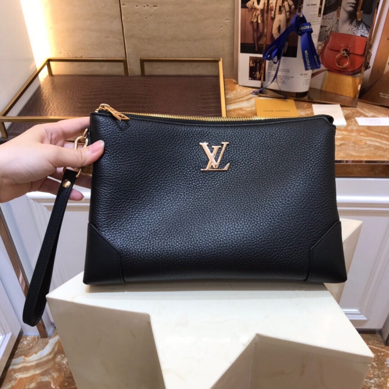 LV size  19X29 CM