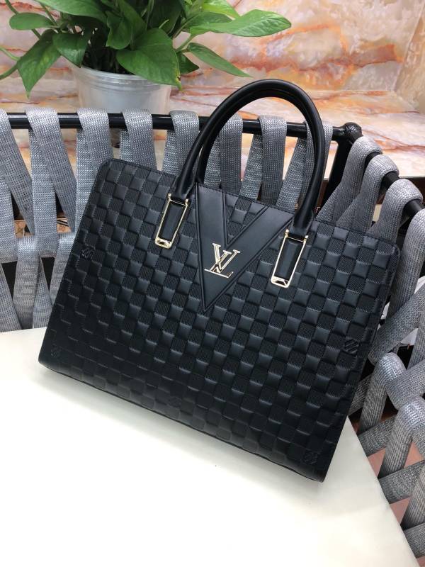 LV size  40X30X6  CM