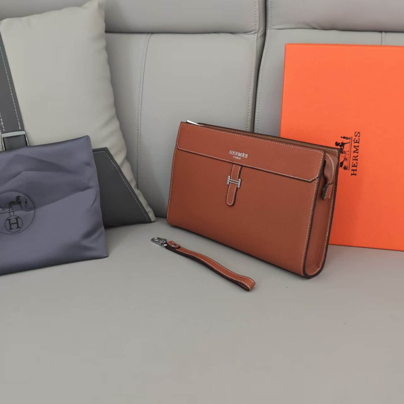 HERMES size 28*18*4 cm