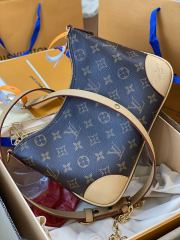 LV  Original 1:1 replica