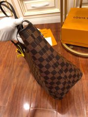 LV size 2.x29x17CM