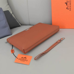 HERMES  size  28*18*3cm