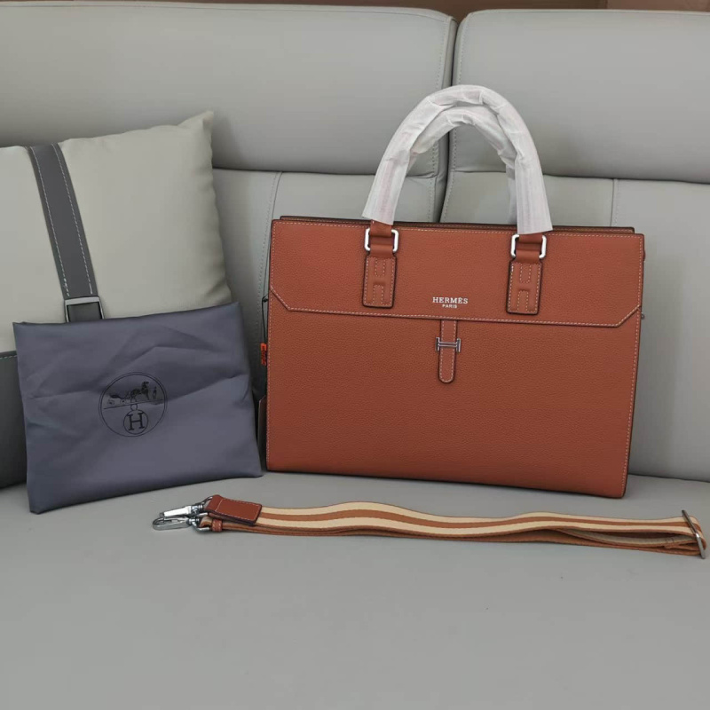 HERMES  size  39*29*7cm