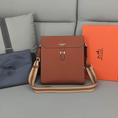 HERMES  size  28*26*6cm