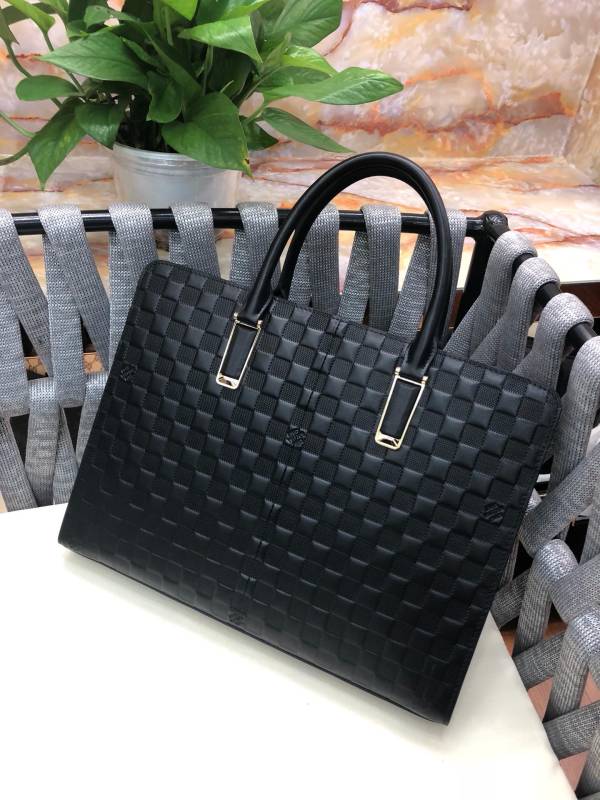 LV size  40X30X6  CM