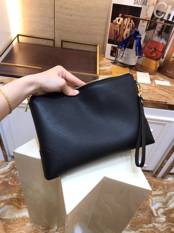 LV size  19X29 CM