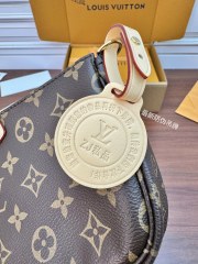 LV size 24x16x6CM