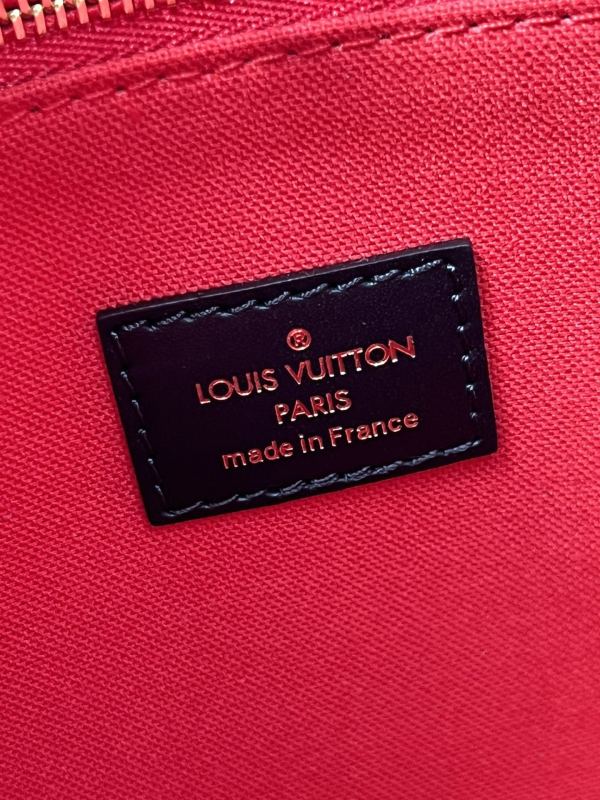 LV Original 1:1 replica