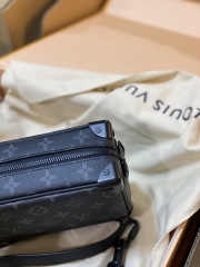 LV  Original 1:1 replica