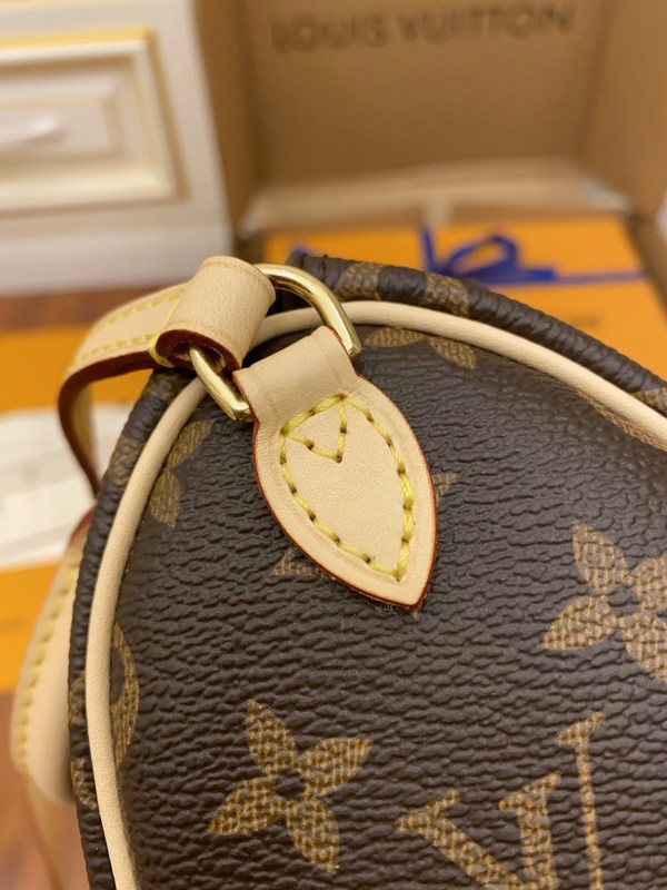 LV size 16x11x9CM