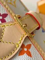 LV size 19 x 10.5 x 6 cm
