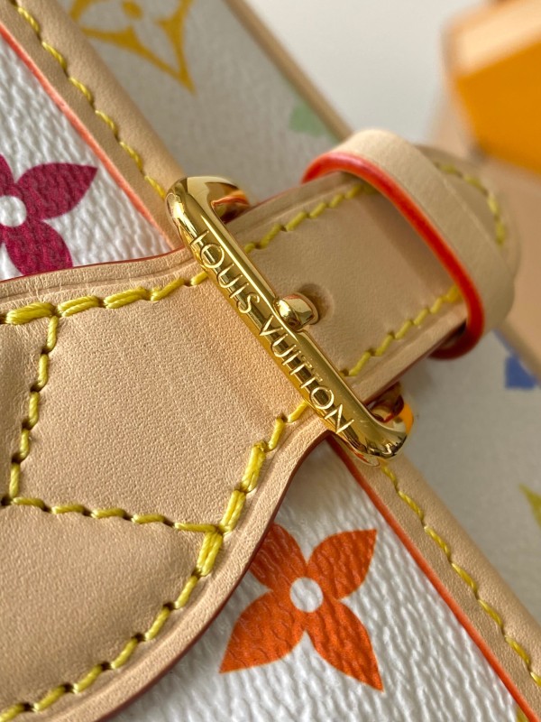 LV size 19 x 10.5 x 6 cm