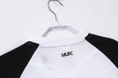 Manchester United Away 2010/11 Retro Football Jersey Sports Shirt