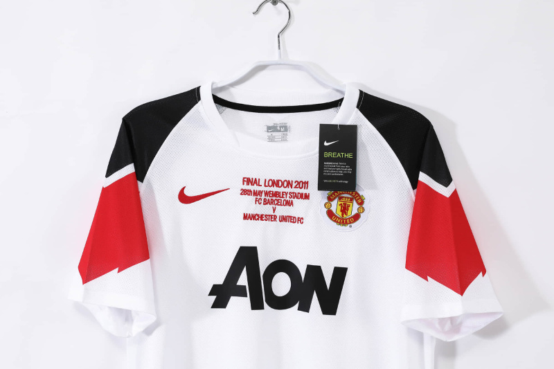 Manchester United Away 2010/11 Retro Football Jersey Sports Shirt