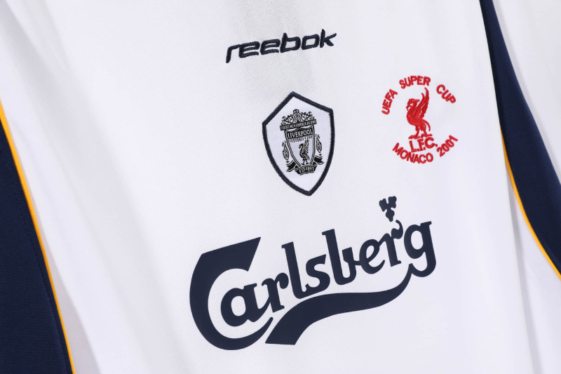 Liverpool away 2001/02 Retro Football Jersey Sports Shirt