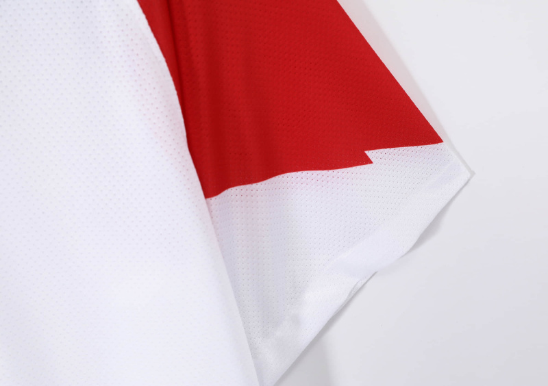 Manchester United Away 2010/11 Retro Football Jersey Sports Shirt