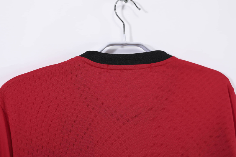 Manchester United home 2010 Retro Football Jersey Sports Shirt