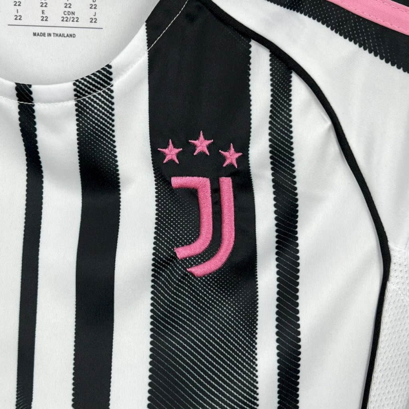 Kids Kit Juventus home 25/26 New Season Football Jersey Sports Shirt